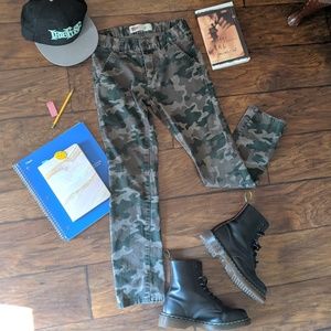 Levi's 511 slim camouflage skinny jeans
